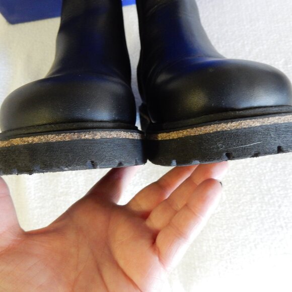 Women's Birkenstock Boots Highwood black leather chelsea 38 7-8 WORN 1X - Picture 12 of 16